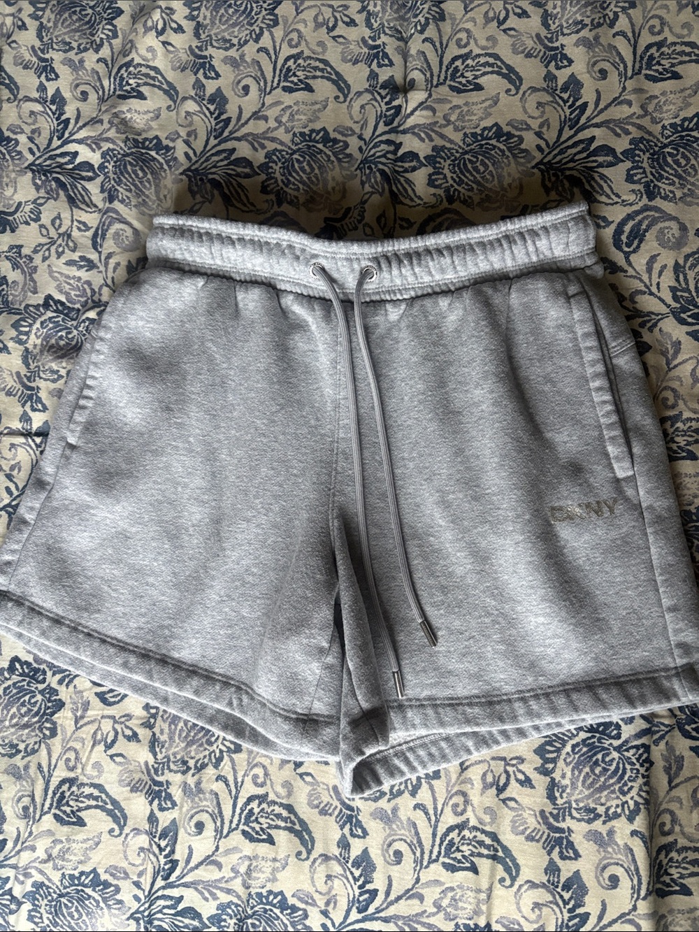 DKNY Light Gray Athletic Drawstring Shorts Women’s XS